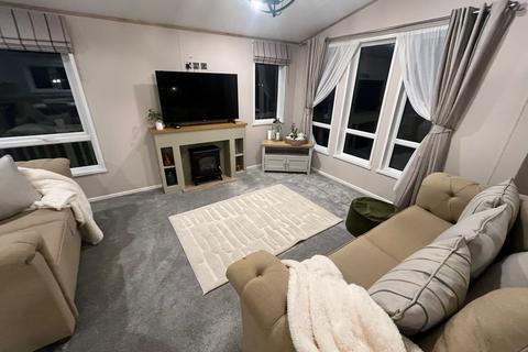 2 bedroom static caravan for sale, Allerthorpe East Riding of Yorkshire