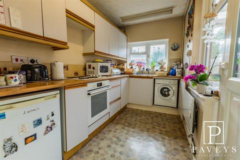 2 bedroom terraced house for sale, Walton Road, Kirby-Le-Soken, Frinton-On-Sea