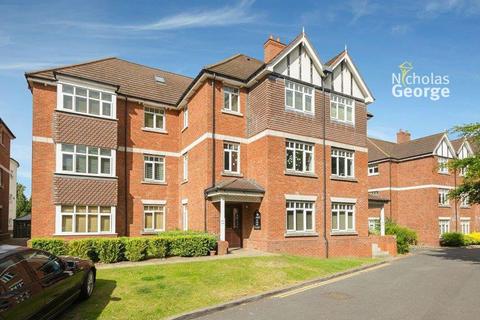 2 bedroom flat to rent, Darwin House, Wake Green Road, Moseley, B13 9HW