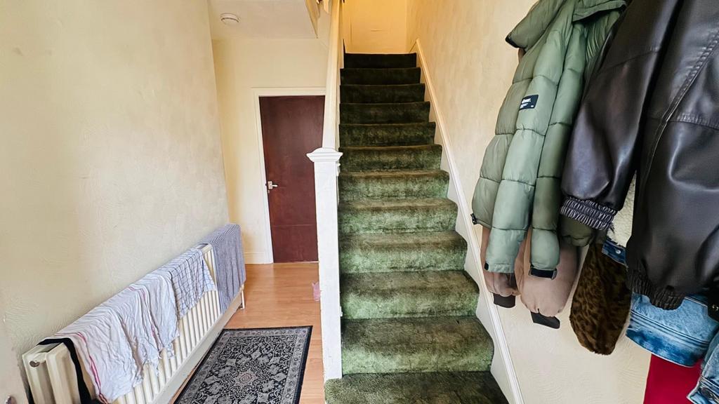 Hallway.jpeg