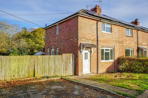 3 bedroom end of terrace house for sale, Church Road, Catsfield, Battle