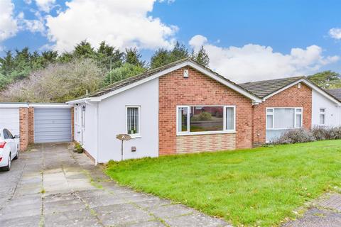 2 bedroom detached bungalow for sale, Chantry Avenue, Hartley, Longfield, Kent