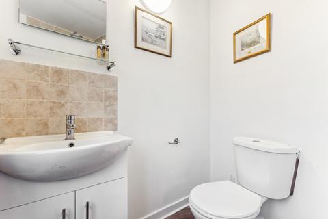 1 bedroom semi-detached house to rent, Putney Heath Lane, London