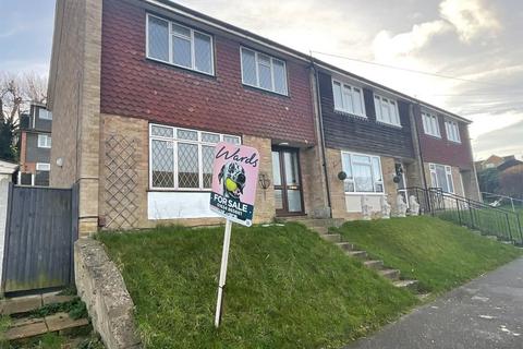 3 bedroom end of terrace house for sale, Brendon Avenue, Walderslade, Chatham, Kent