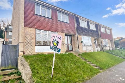 3 bedroom end of terrace house for sale, Brendon Avenue, Walderslade, Chatham, Kent