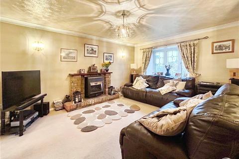 4 bedroom detached house for sale, Shelley Walk, Yateley, Hampshire