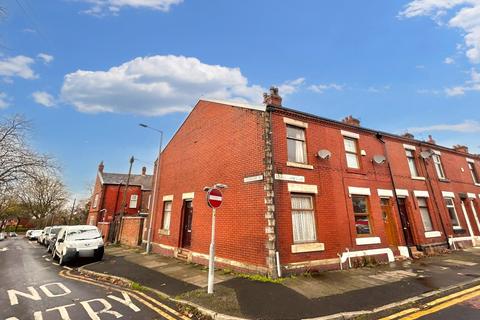 2 bedroom end of terrace house for sale, Ladbrooke Road, Ashton-under-Lyne, Greater Manchester, OL6