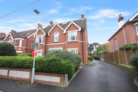 1 bedroom retirement property for sale, Tudor Road, Broadstone, Dorset, BH18