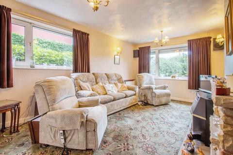 3 bedroom detached bungalow for sale, Grove Avenue, Pontefract WF9