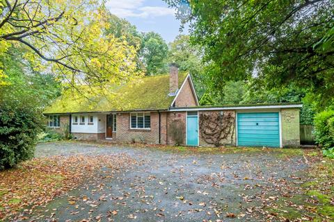 3 bedroom bungalow for sale, Hocombe Road, Chandler's Ford, Hampshire, SO53