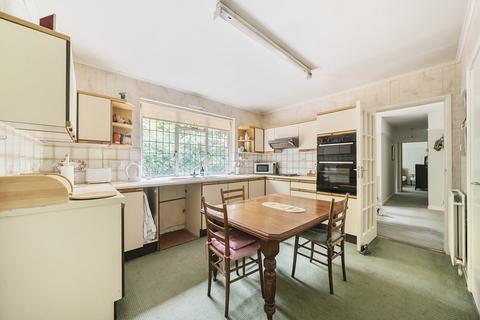 3 bedroom bungalow for sale, Hocombe Road, Chandler's Ford, Hampshire, SO53