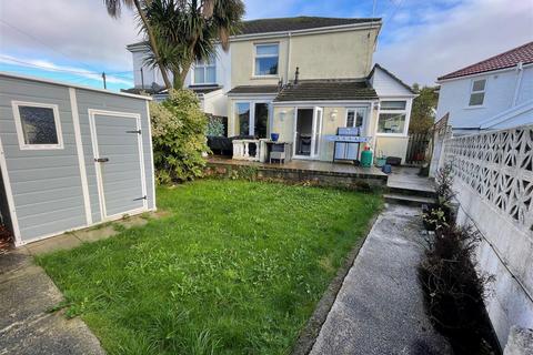 3 bedroom semi-detached house for sale, Heol Goffa, Llanelli