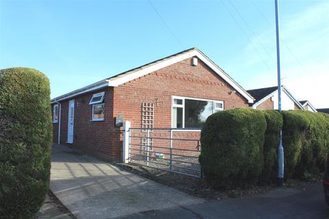 4 bedroom detached bungalow for sale, Sands Lane, Holme-On-Spalding-Moor