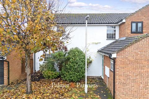 3 bedroom semi-detached house for sale, Cawkwell Close, Chelmsford, Essex, CM2