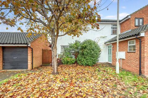 3 bedroom semi-detached house for sale, Cawkwell Close, Chelmsford, Essex, CM2