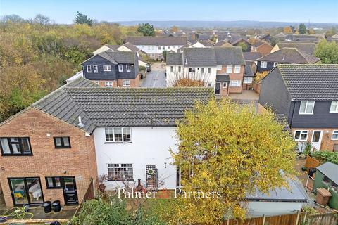 3 bedroom semi-detached house for sale, Cawkwell Close, Chelmsford, Essex, CM2