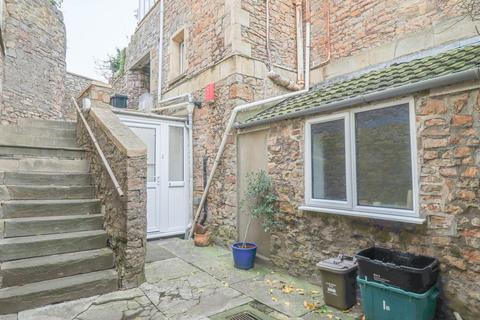 3 bedroom flat for sale, Montpelier, Hillside