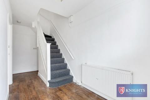 3 bedroom house for sale, Keston Close, London, N18