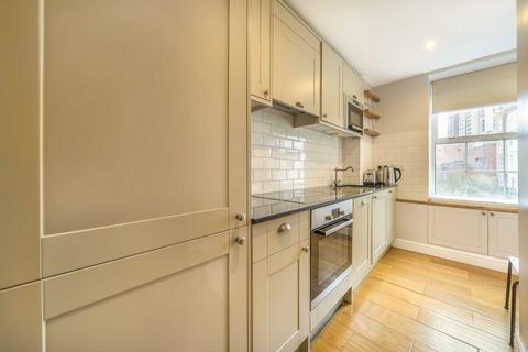 2 bedroom flat to rent, Old Castle Street, London E1