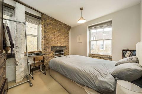 2 bedroom flat to rent, Old Castle Street, London E1