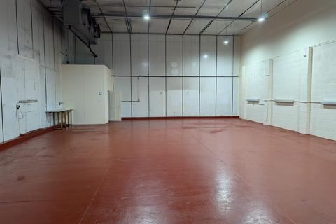 Warehouse to rent, Ffordd Las, Rhyl LL18