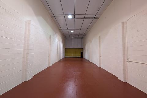 Warehouse to rent, Ffordd Las, Rhyl LL18