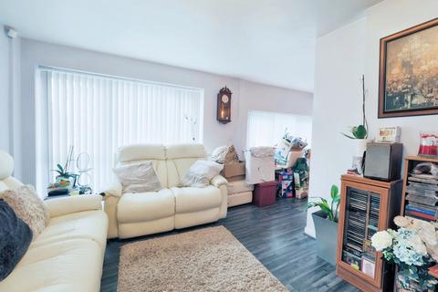 3 bedroom detached bungalow for sale, Stirling Close, Gainsborough DN21