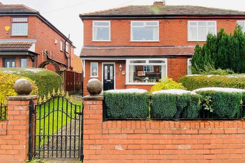 3 bedroom semi-detached house for sale, Kensington Avenue, Ashton-Under-Lyne OL6