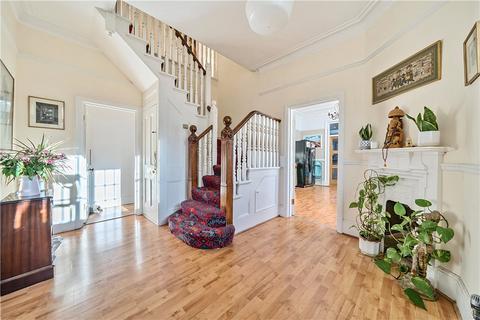 181 Baring Road, London, SE12 0LD
