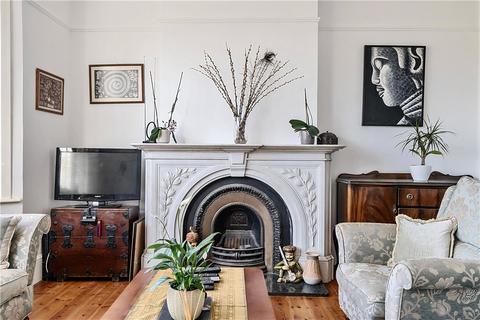 181 Baring Road, London, SE12 0LD