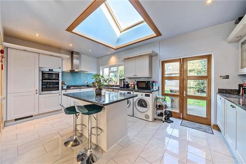 181 Baring Road, London, SE12 0LD