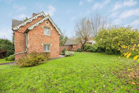 2 bedroom cottage for sale, Redgrove Cottages, Hatherley Lane, Cheltenham, GL51