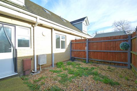 2 bedroom terraced house for sale, CHAIN FREE * SANDOWN