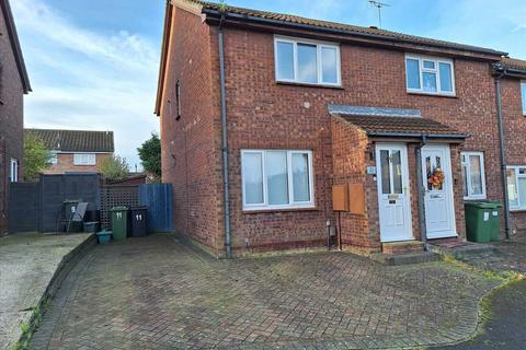 2 bedroom semi-detached house to rent, Old Hatch Warren, Basingstoke RG22