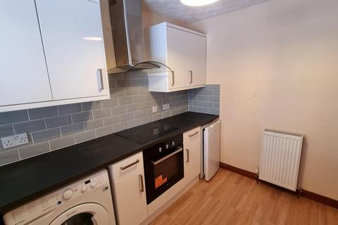 2 bedroom end of terrace house to rent, Princess Road, Dyce, Aberdeen, AB21