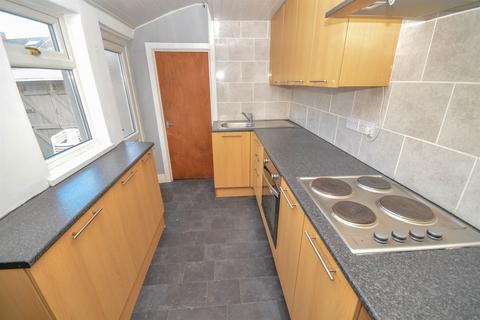 3 bedroom cottage to rent, Willmore Street, Sunderland