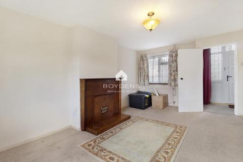 3 bedroom terraced house for sale, Elwes Close, Colchester CO4