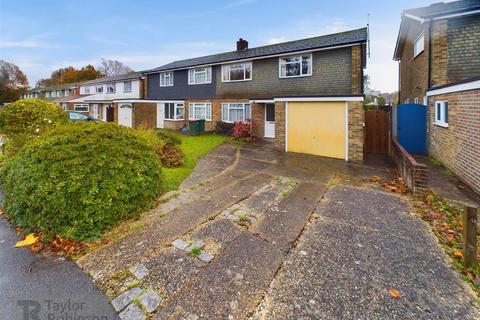 4 bedroom semi-detached house for sale, Furnace Green, Crawley