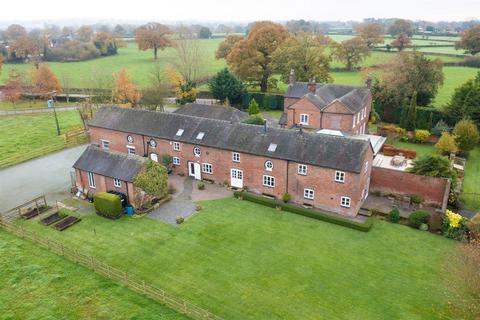 4 bedroom detached house for sale, The Drift House, Woore Road, Audlem