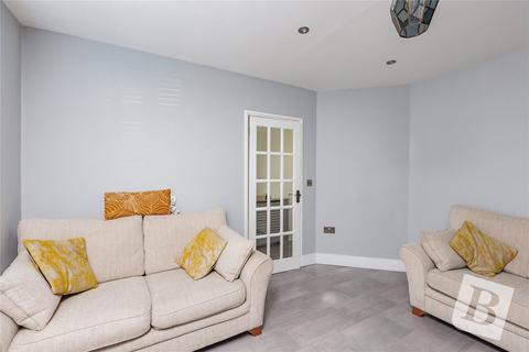 2 bedroom terraced house for sale, Grafton Road, Dagenham, RM8