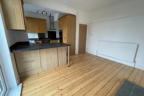 undefined, Bidston Avenue, Wirral CH41