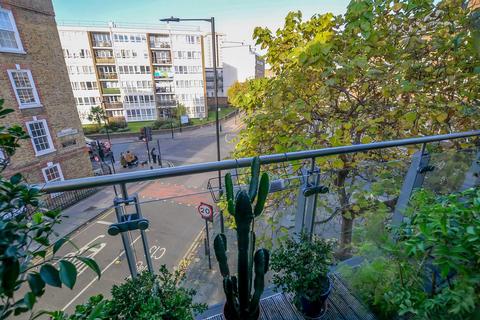 4 bedroom apartment for sale, Pritchards Road, London