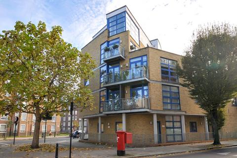 4 bedroom apartment for sale, Pritchards Road, London