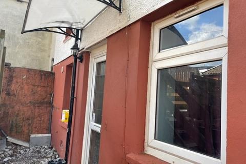 2 bedroom cottage to rent, Mountain Ash, CF45