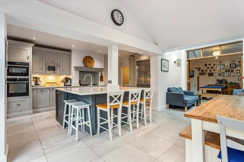 5 bedroom semi-detached house for sale, Downs Park East, Bristol, BS6