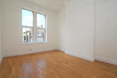 2 bedroom flat to rent, Cromwell Road, Bristol BS6