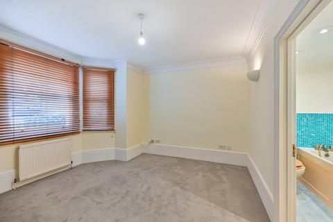 2 bedroom flat for sale, Queens Road, Twickenham, TW1