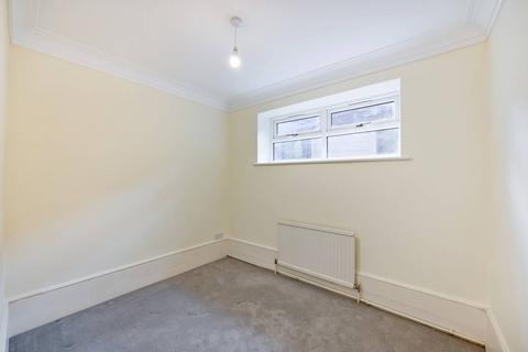 3a Queens Road, Twickenham, TW1 4EZ