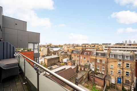 2 bedroom flat for sale, Waleorde Road, Elephant and Castle, London, SE17