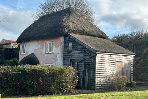 3 bedroom cottage for sale, Torrington Road, Winkleigh EX19